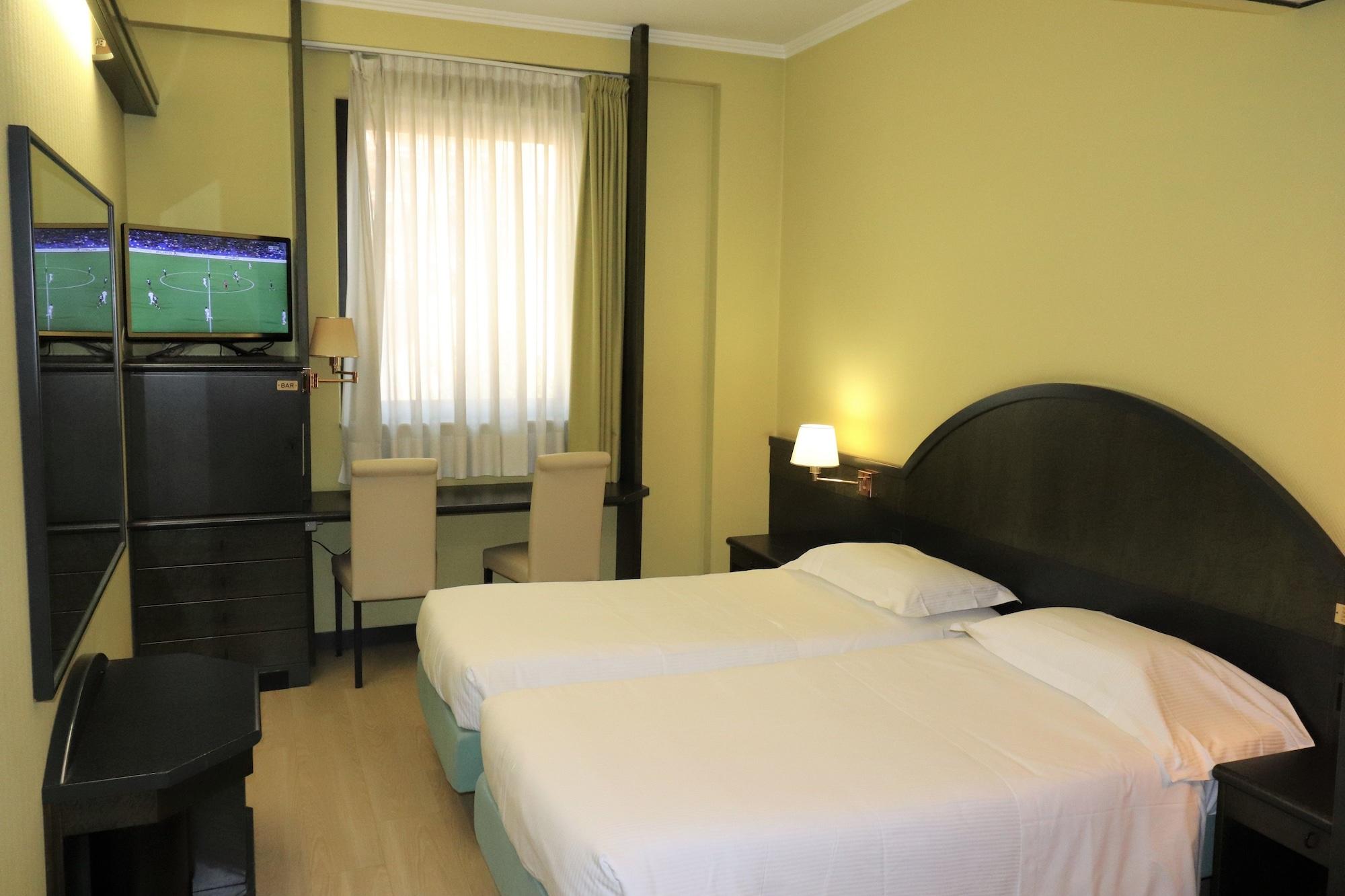 Hotel Domenichino Milánó Kültér fotó