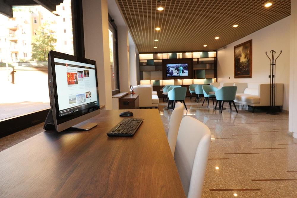 Hotel Domenichino Milánó Kültér fotó